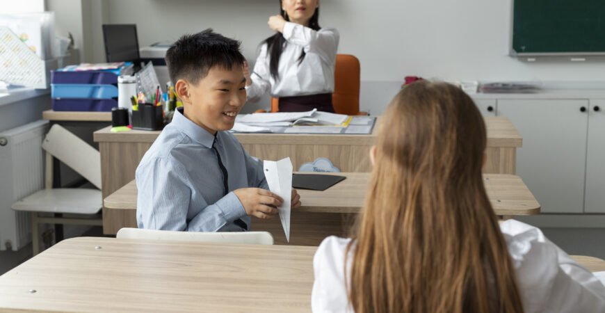 medium-shot-kid-with-paper-plane-school